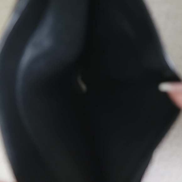 EUC - Men's Gucci wallet - Picture 7 of 9